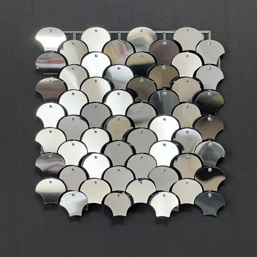 Silver Classic Shell Mirror Shimmer Wall - 4004