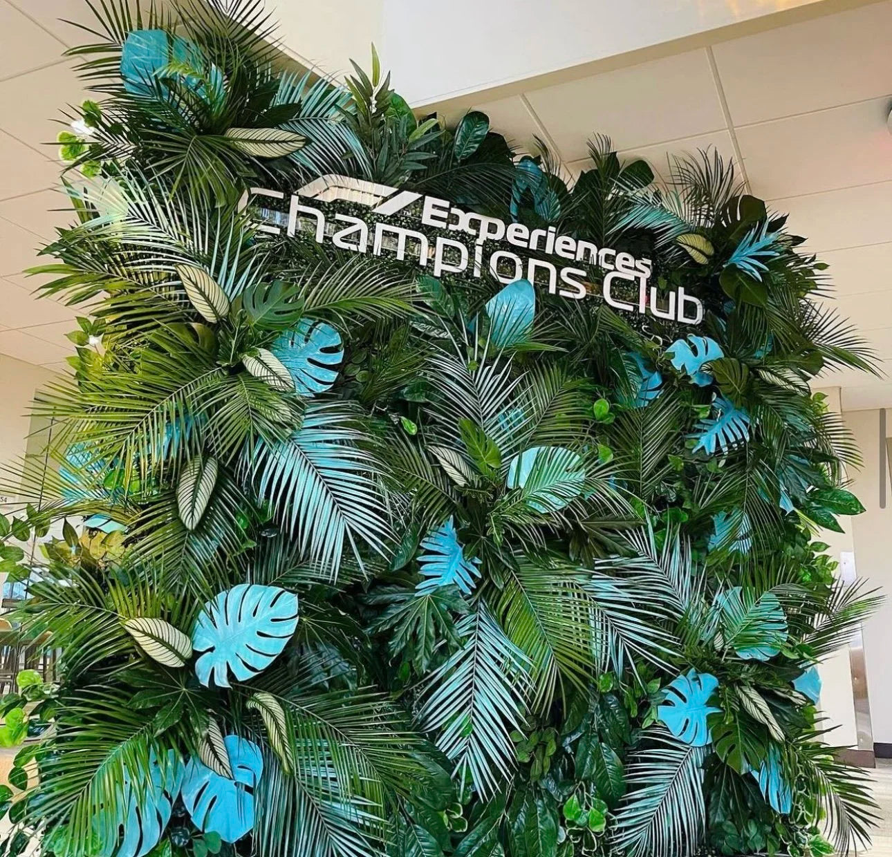 Blue Tropical Premium Greenery Wall - 526