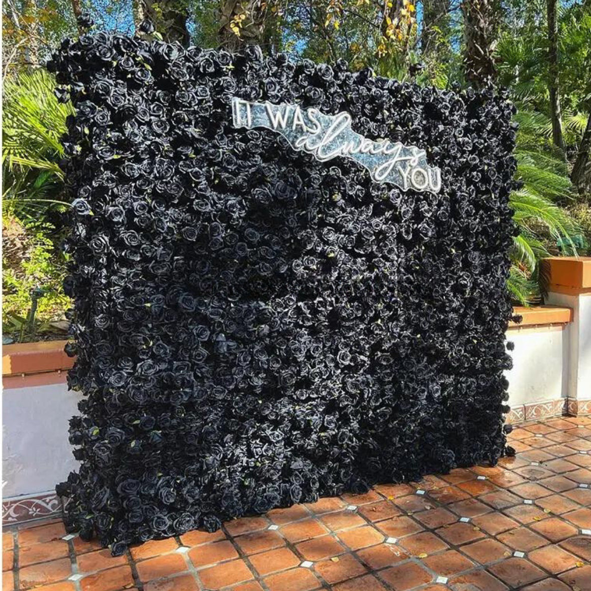 Deluxe Black Wild Rose Flower Wall - 024