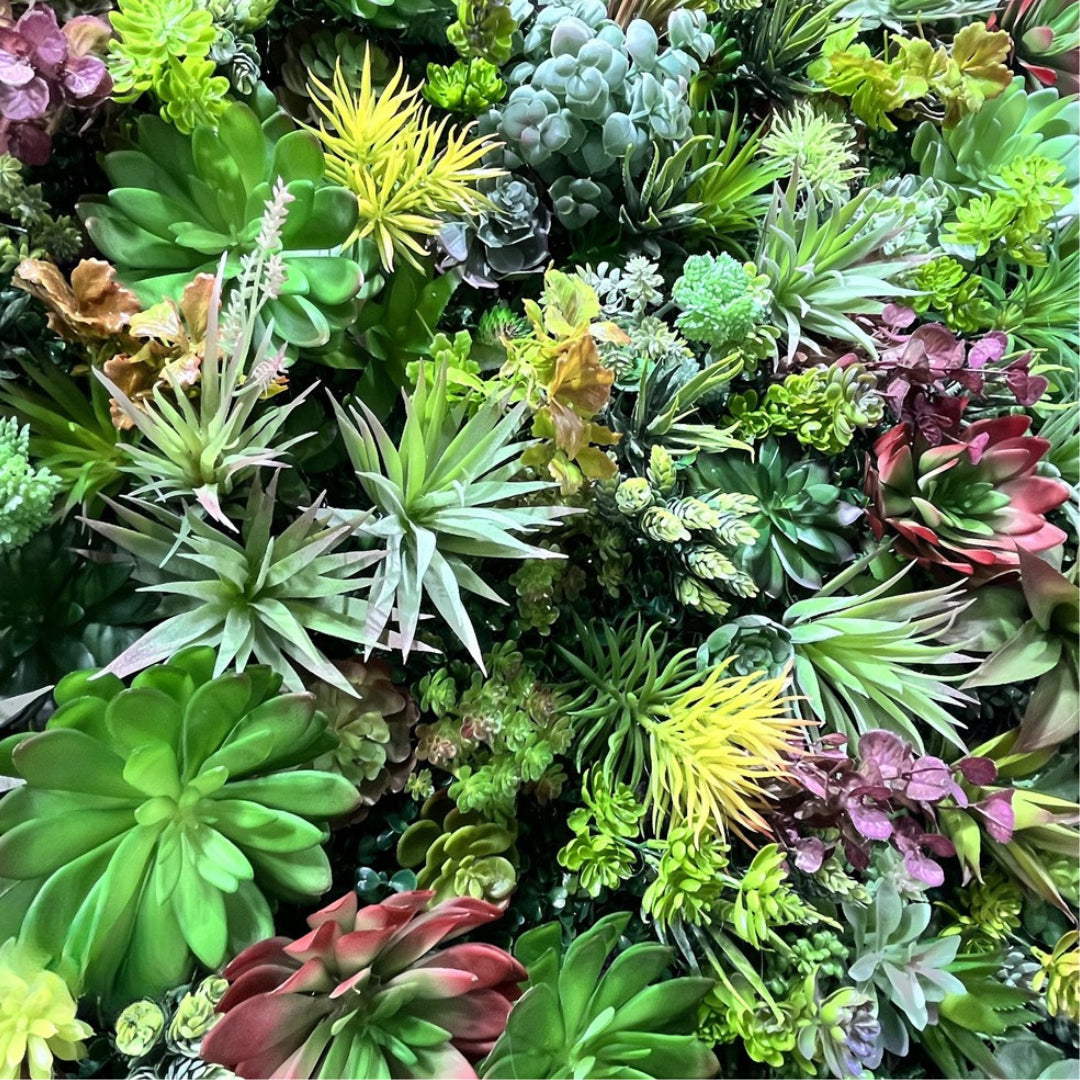 Dark Wetland Greenery Premium Flower Wall - 530