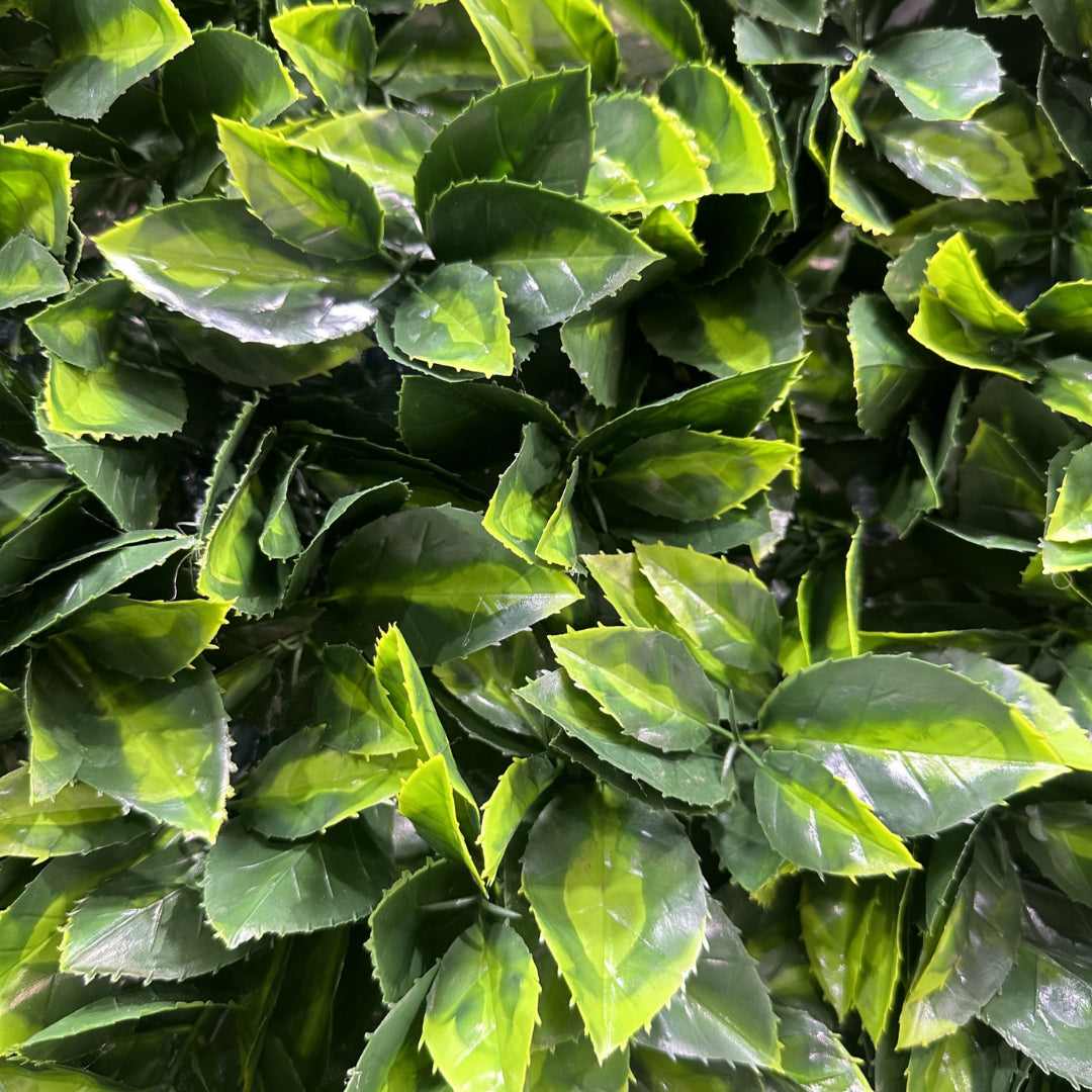 Thick Hedge Deluxe Greenery Floral Wall - 535