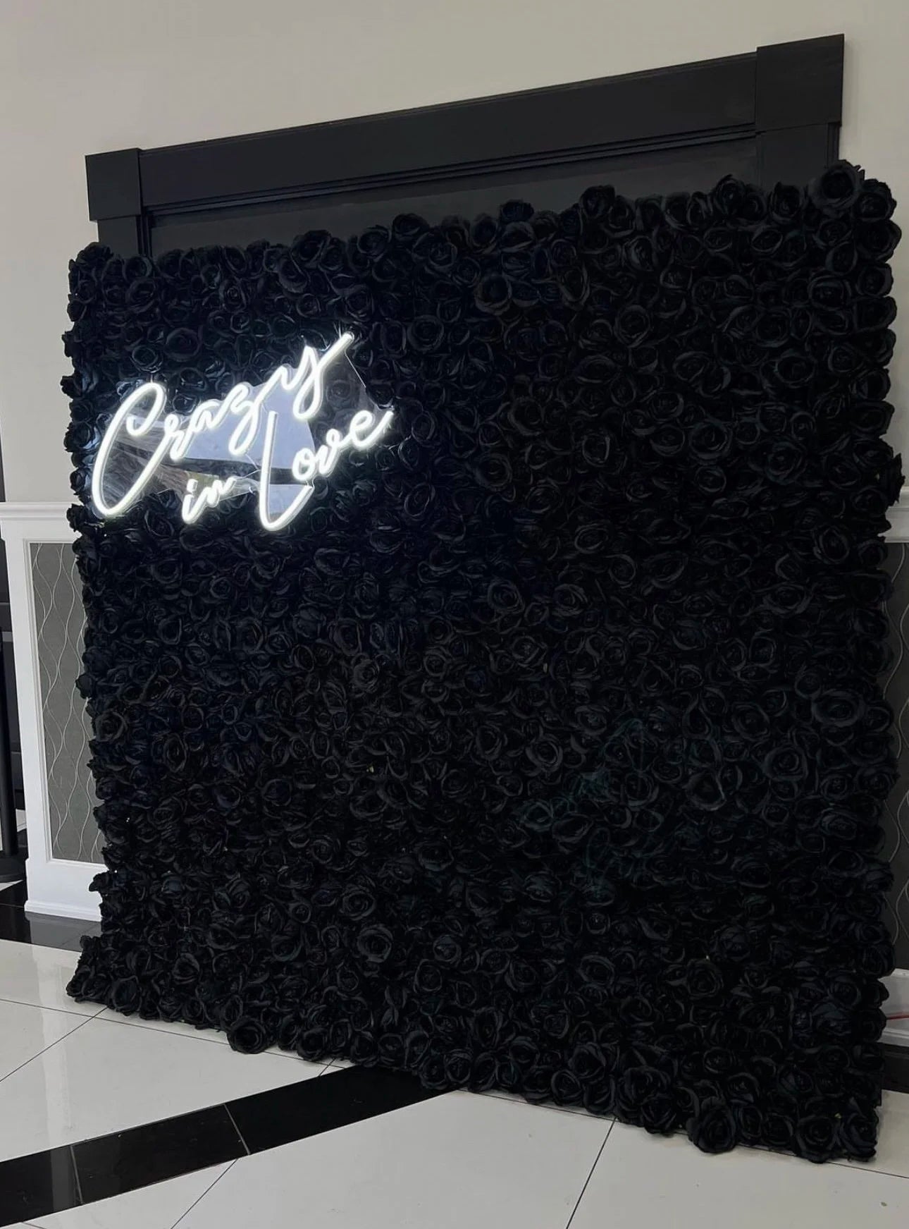 Deluxe Black Wild Rose Flower Wall - 024