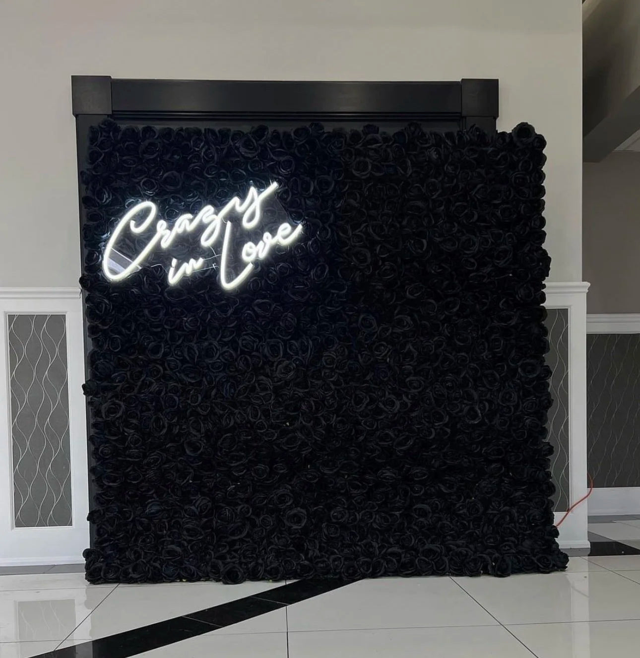 Deluxe Black Wild Rose Flower Wall - 024