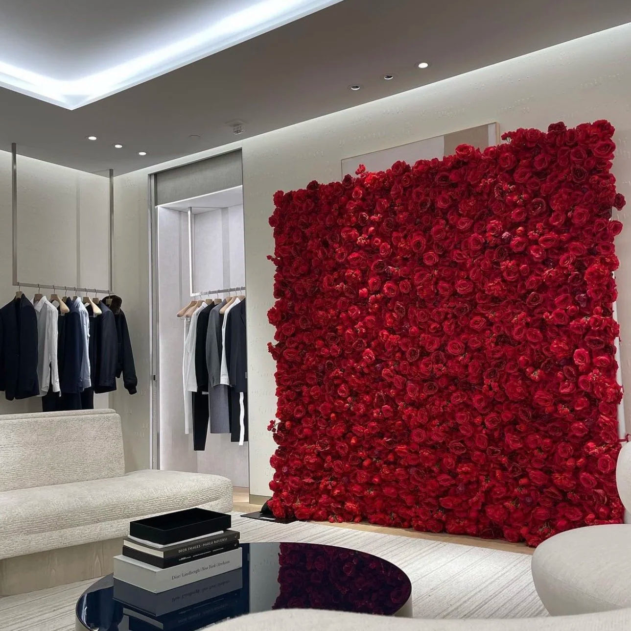 Classic Red Rose Flower Wall - 002
